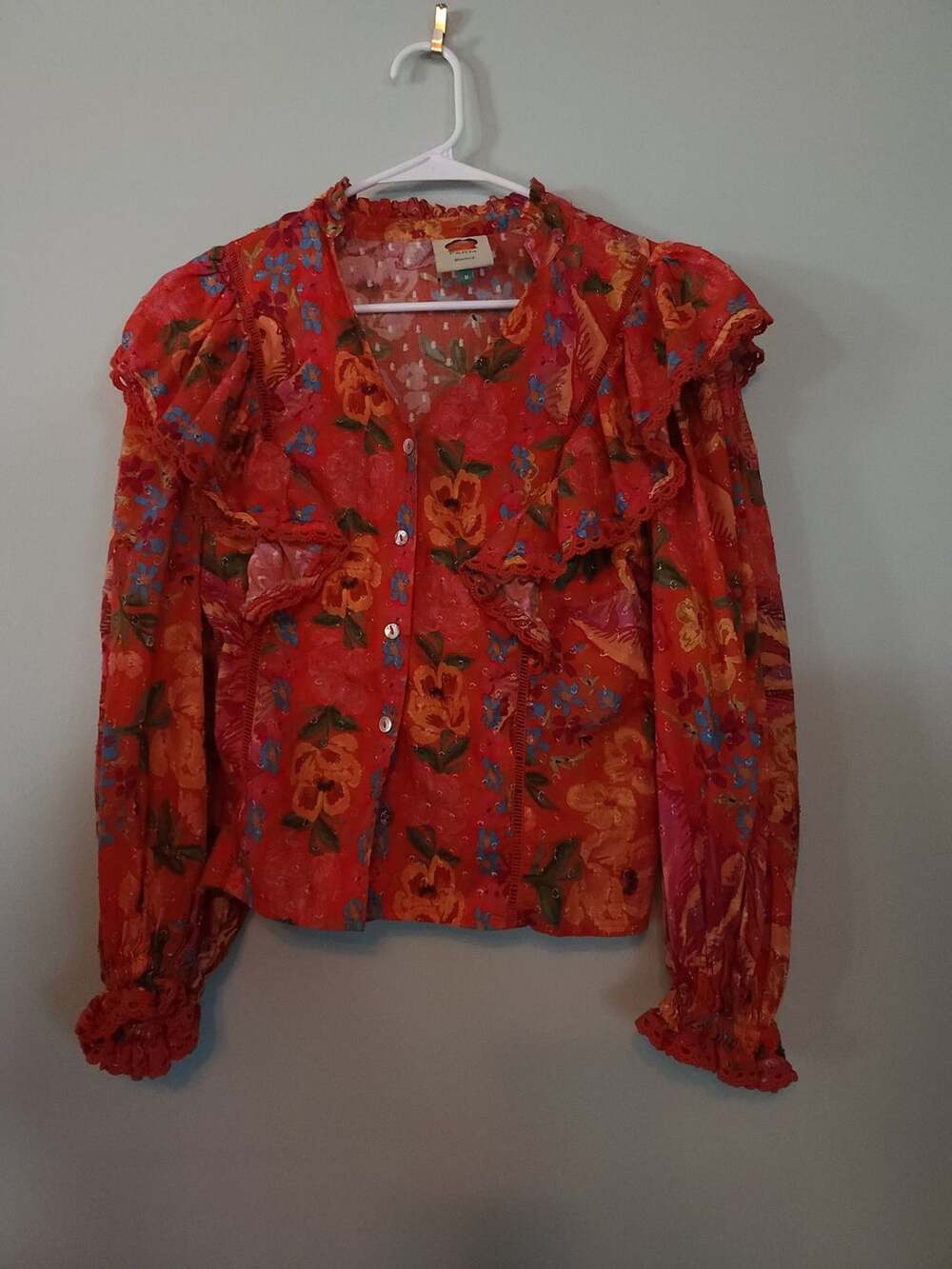 Statementblouse Boholuxury FARM Rio Red Spring Bananas Ruffle Detail